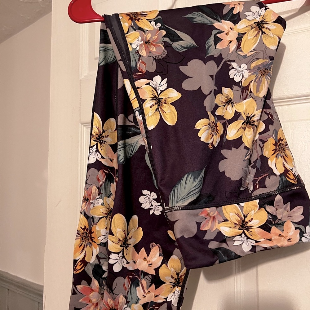 Joy lab work out leggings